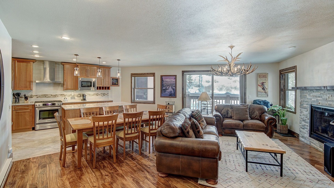 Photo of Livingroom in Four O'Clock