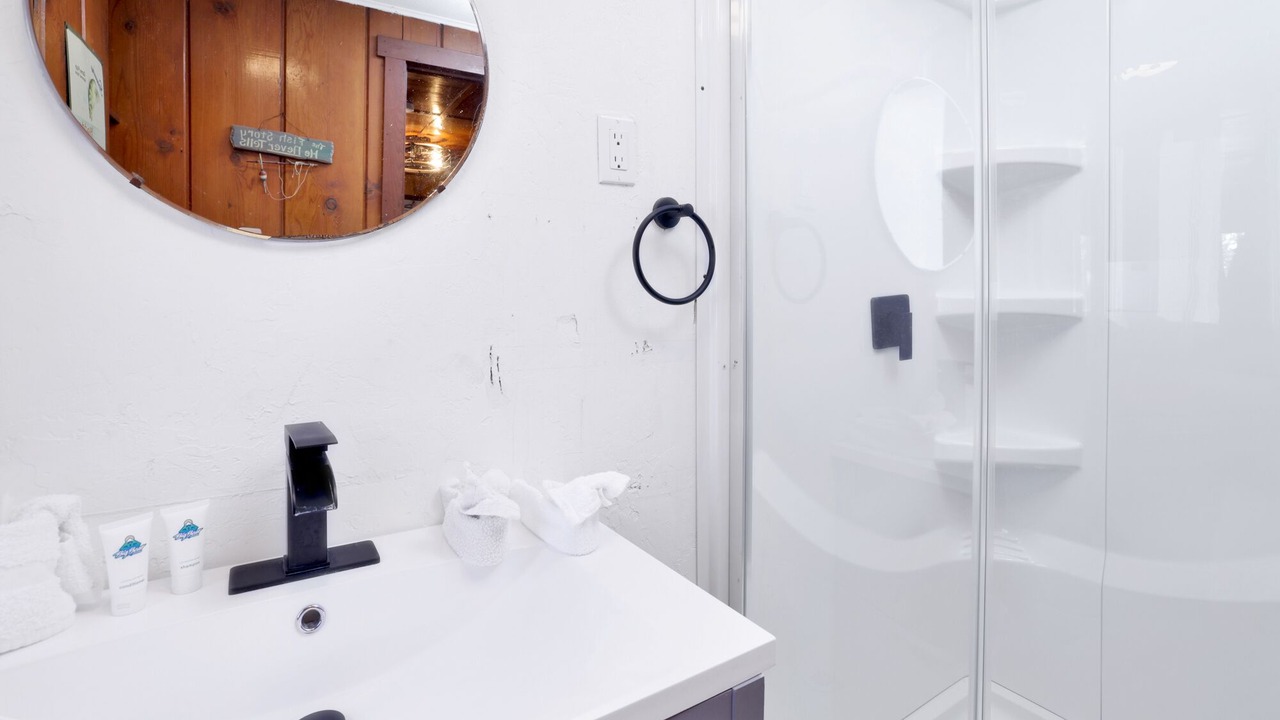Photo of Bathroom in Big Bear Lake
