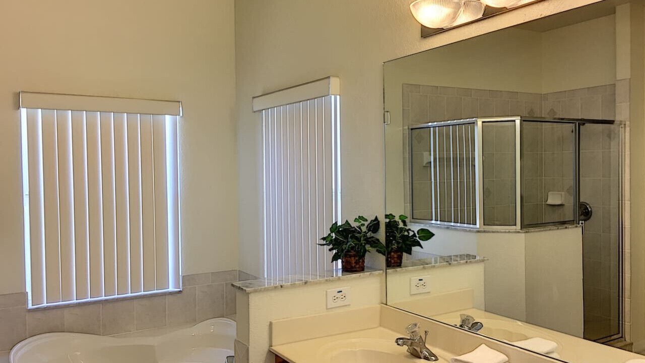 Photo of Bathroom in West Haven