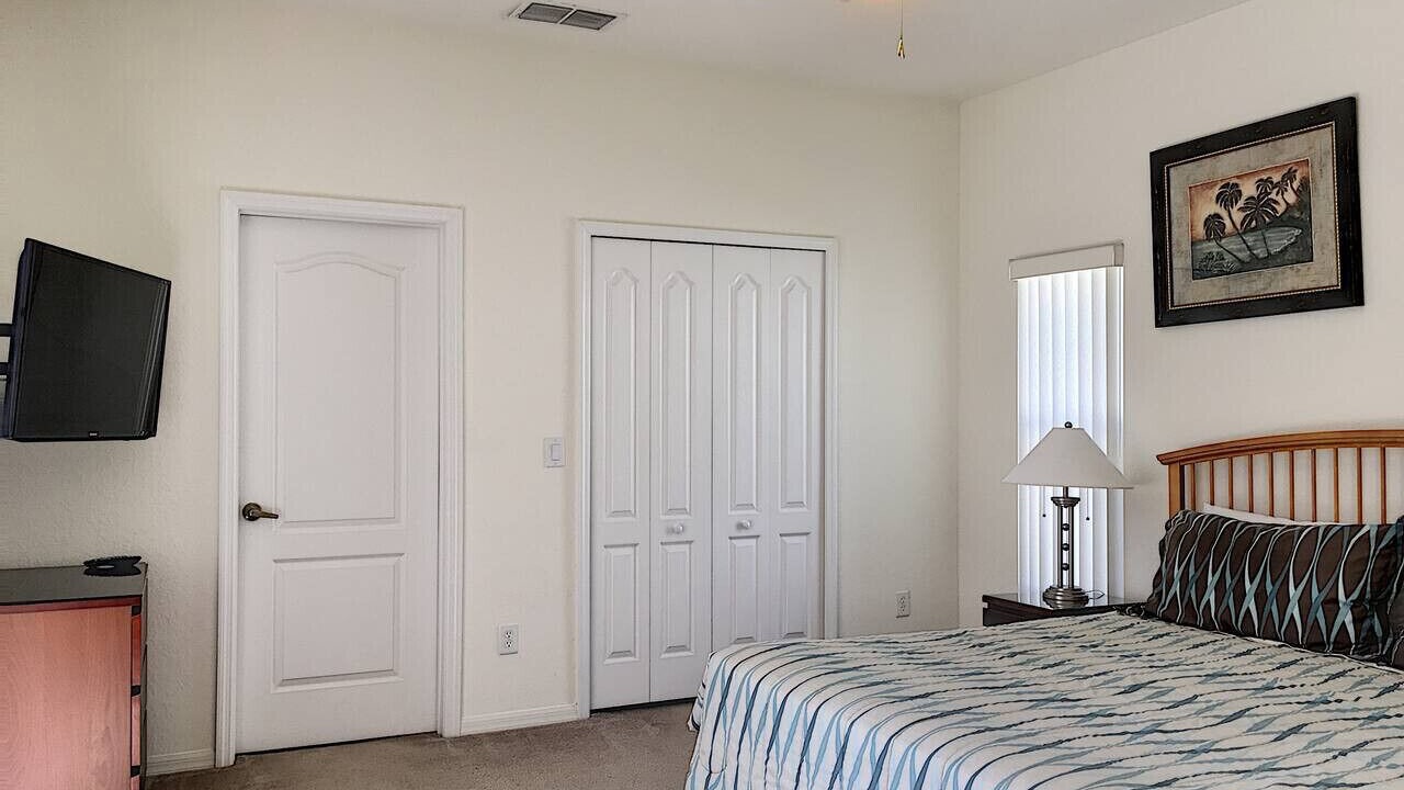 Photo of Bedroom in West Haven
