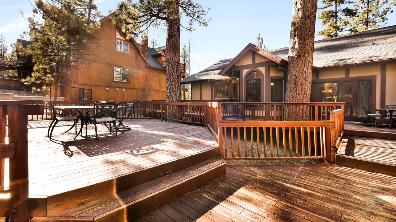 Photo of Outdoor in Evergreen Estates