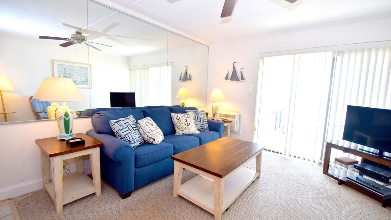 Photo of Livingroom in North Ocean City