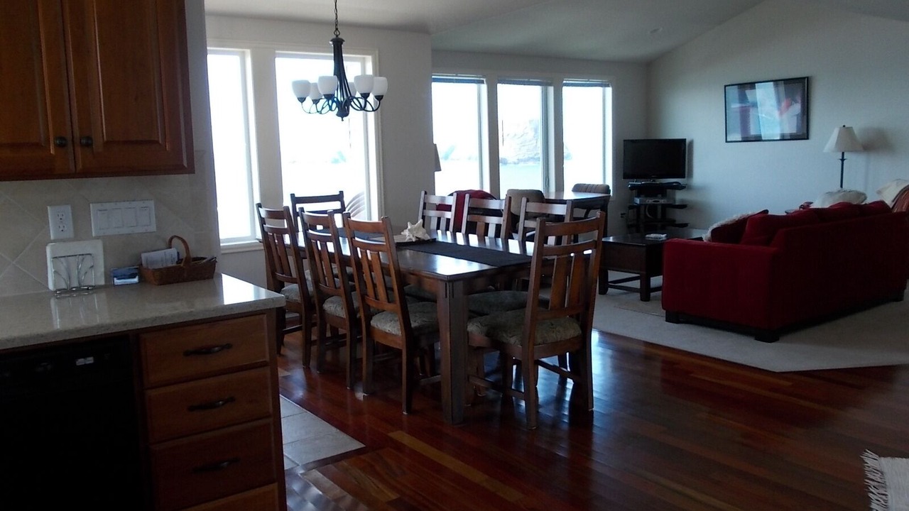 Photo of Livingroom in Oceanside