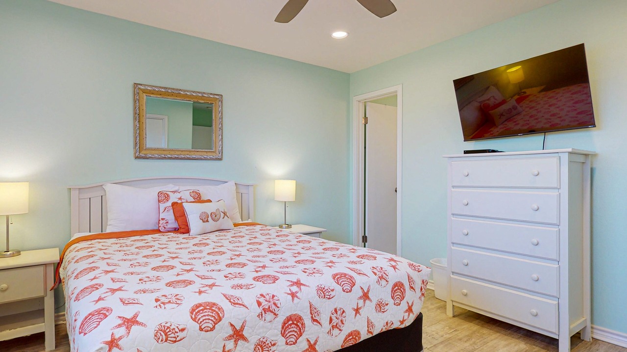 Photo of Bedroom in Port Aransas