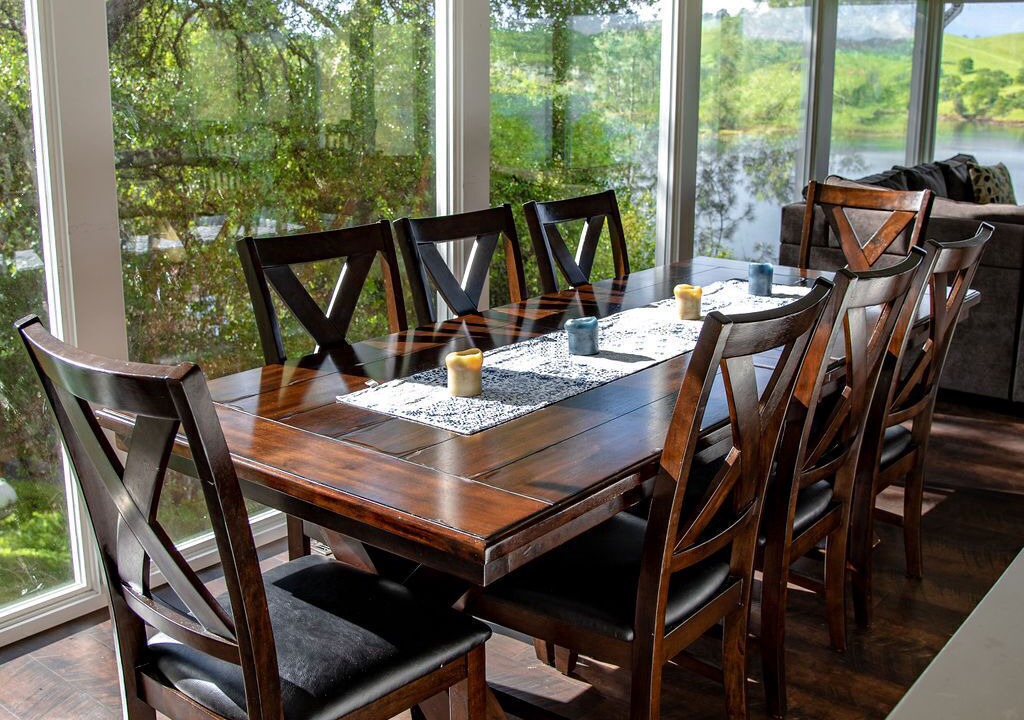 Photo of Others in Jamestown