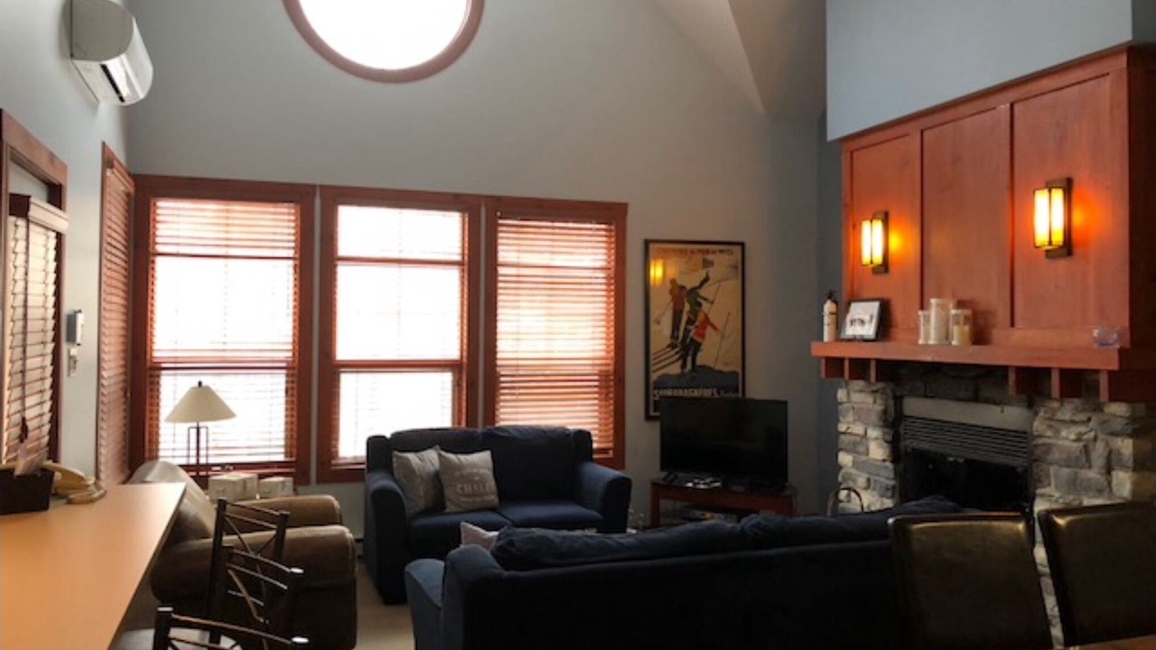Photo of Livingroom in Tremblant-Les-Eaux