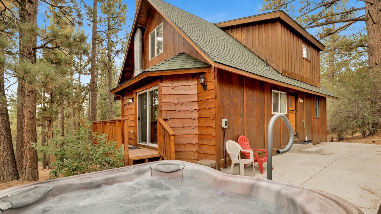 Photo of Patio Balcony in Big Bear City