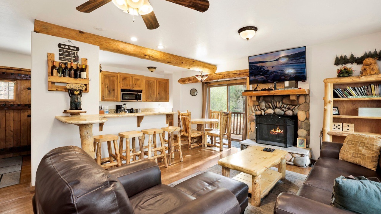 Photo of Livingroom in Big Bear City