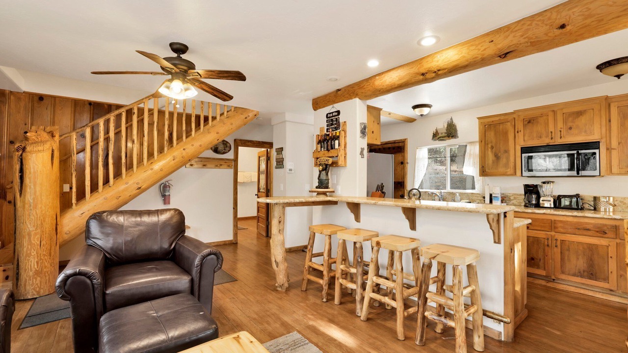 Photo of Livingroom in Big Bear City