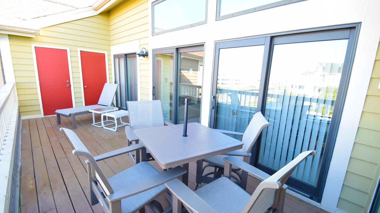 Photo of Outdoor in Heron Harbour Isle