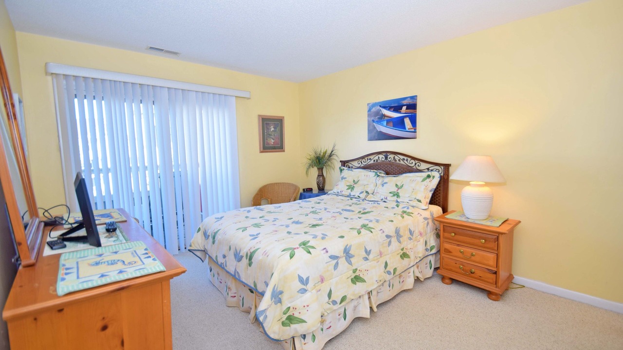 Photo of Bedroom in Heron Harbour Isle