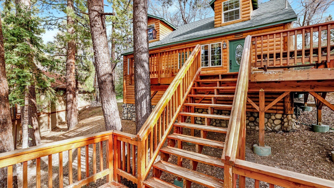 Photo of Outdoor in Moonridge