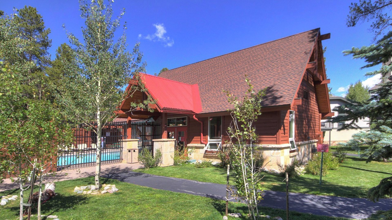 Photo of Outdoor in Peak 9