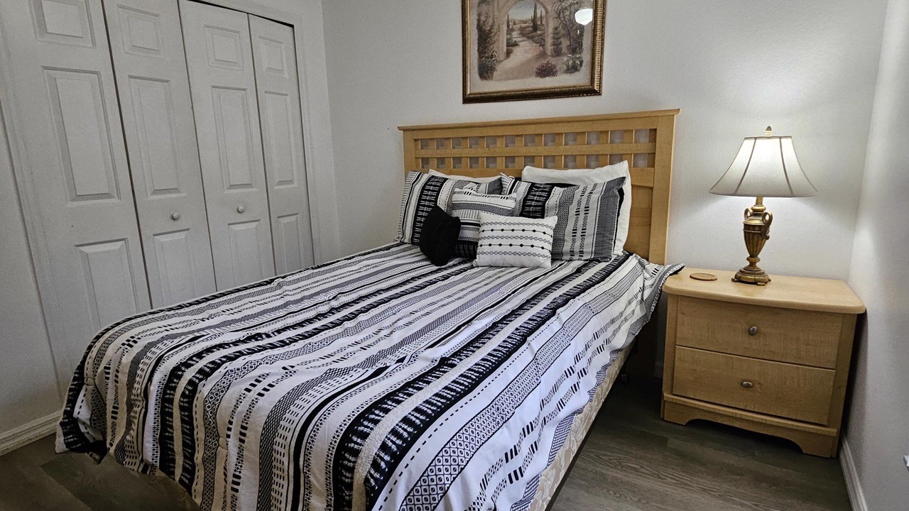 Photo of Bedroom in Eagle Pointe South