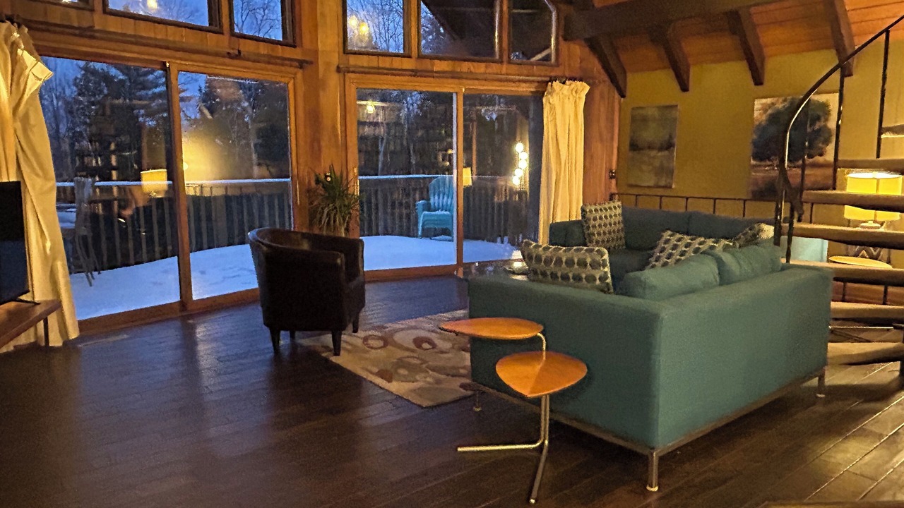 Photo of Livingroom in Waterbury
