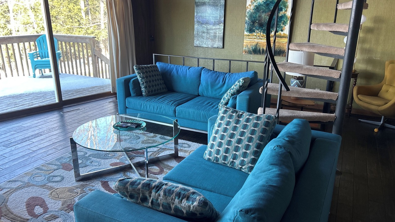 Photo of Livingroom in Waterbury