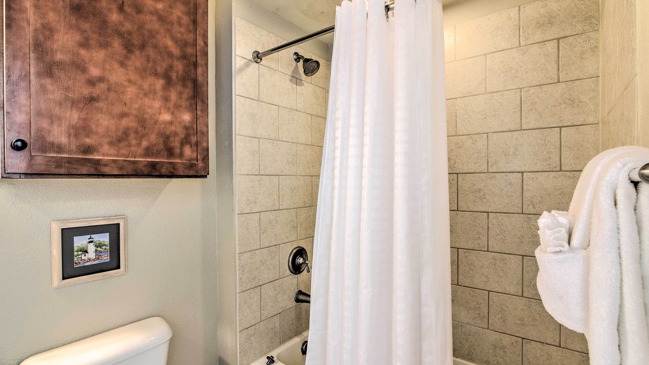 Photo of Bathroom in Red Fish Cove