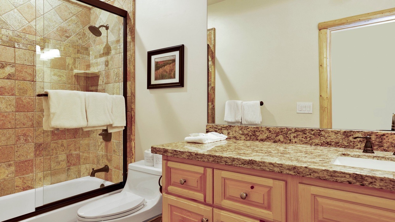 Photo of Bathroom in Eagle Mountain Estates