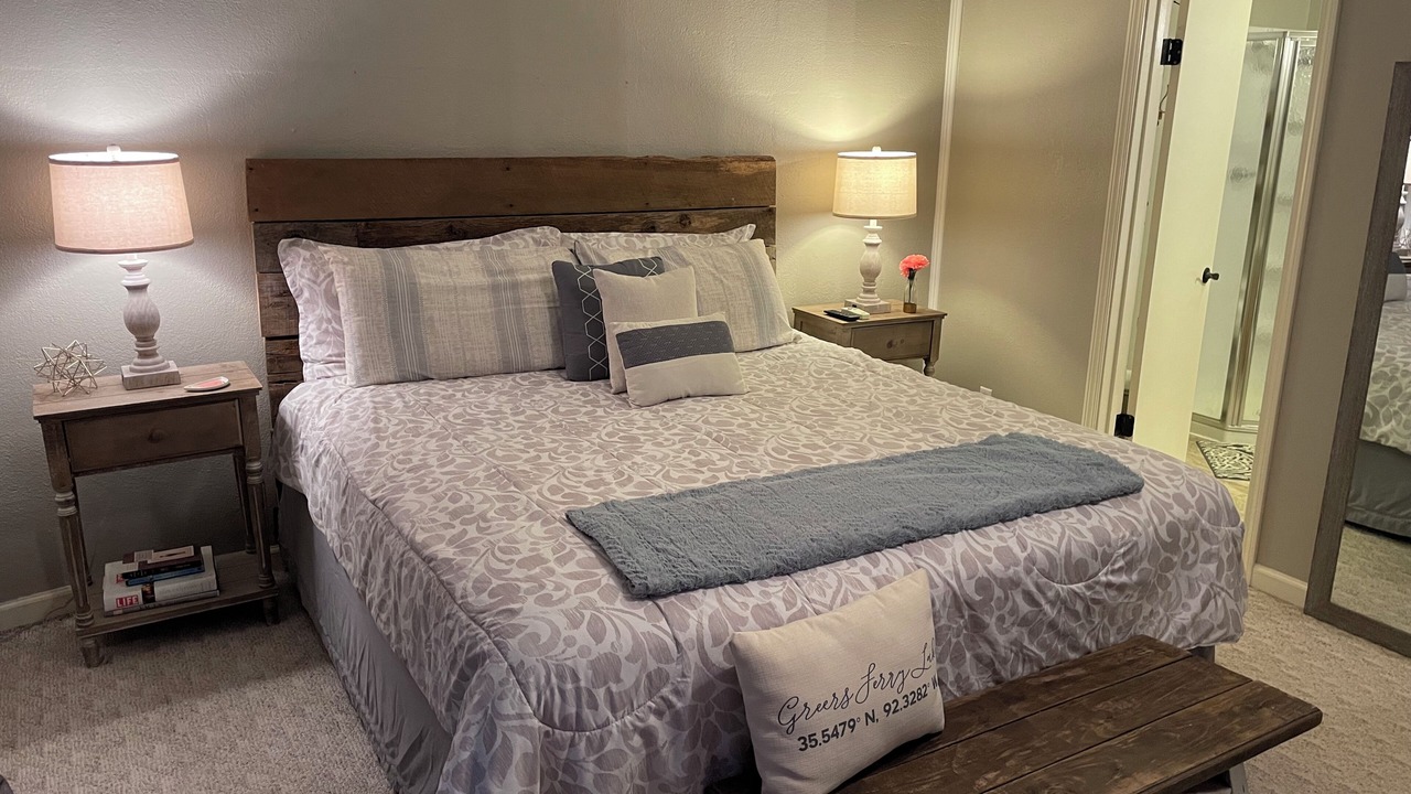 Photo of Bedroom in Fairfield Bay