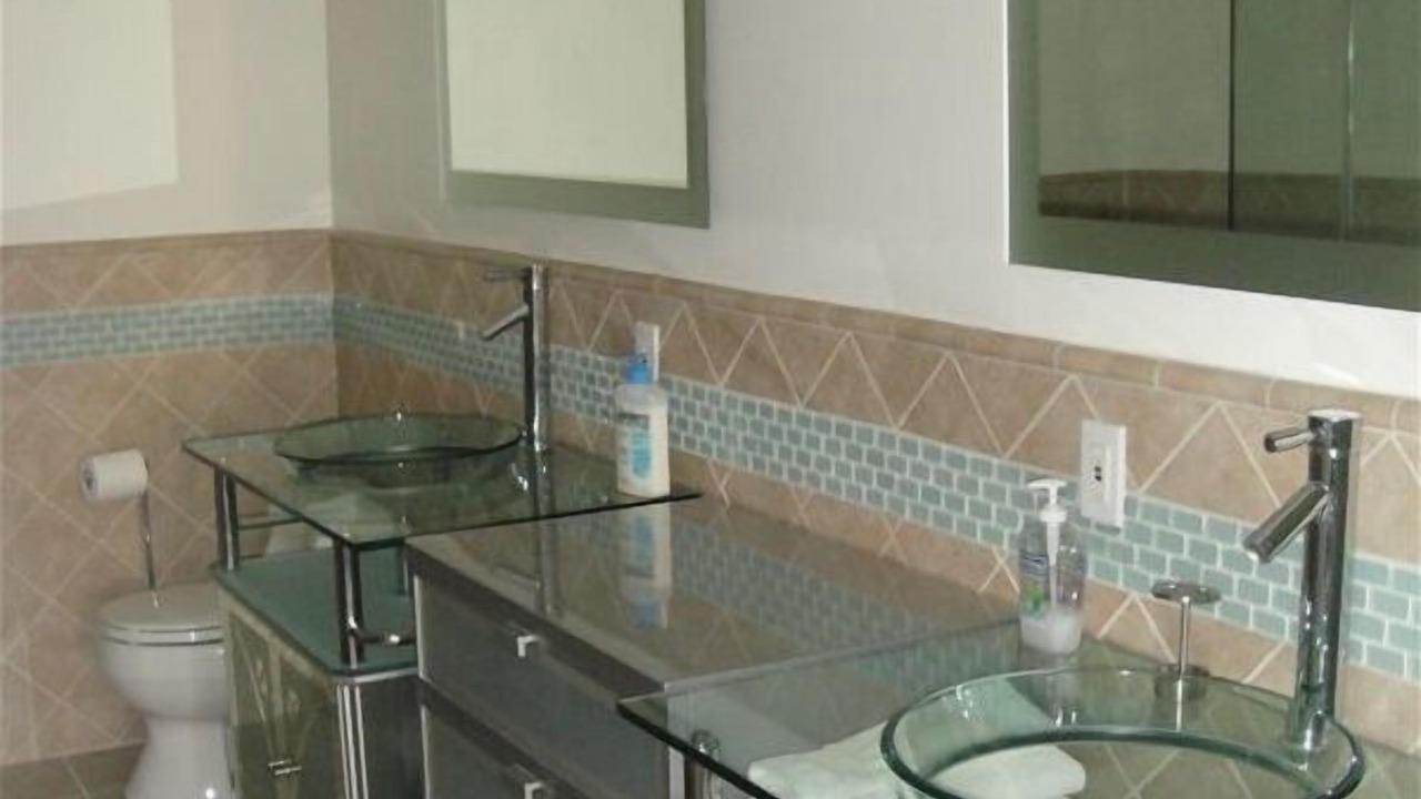 Photo of Bathroom in Studio City