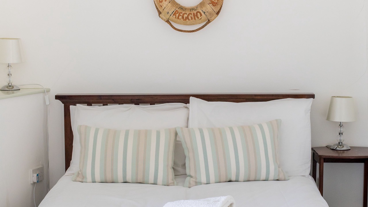 Photo of Bedroom in Topsham