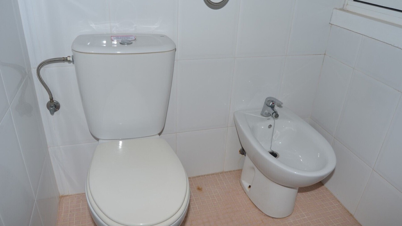 Photo of Bathroom in Los Nietos