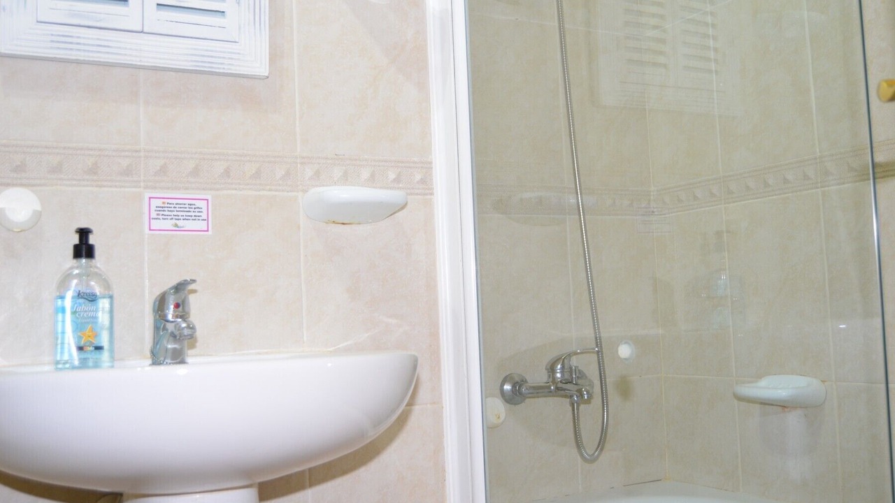 Photo of Bathroom in Los Nietos