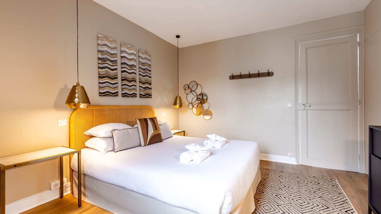 Photo of Bedroom in Faubourg-du-Roule