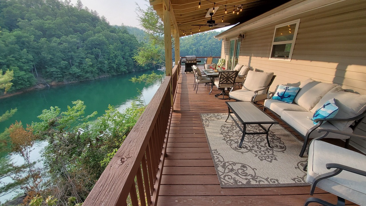 Photo of Patio Balcony in Almond