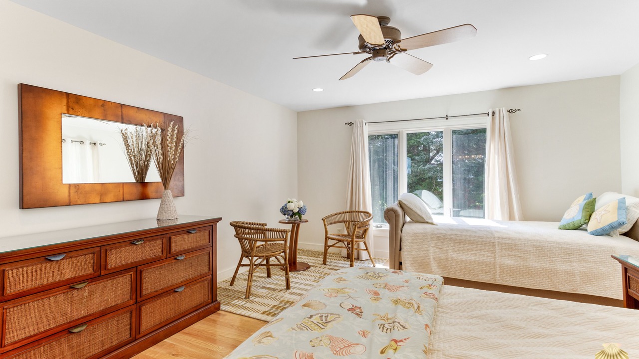 Photo of Others in East Orleans