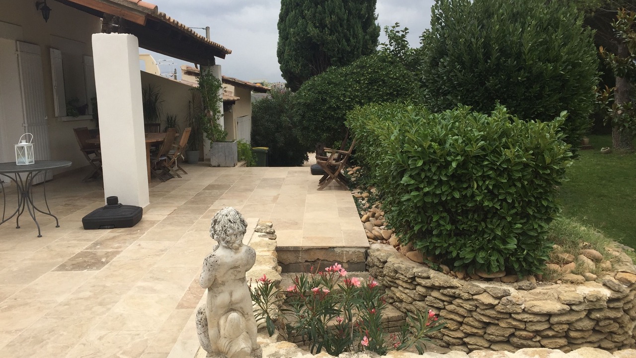Photo of Outdoor in Sorgues