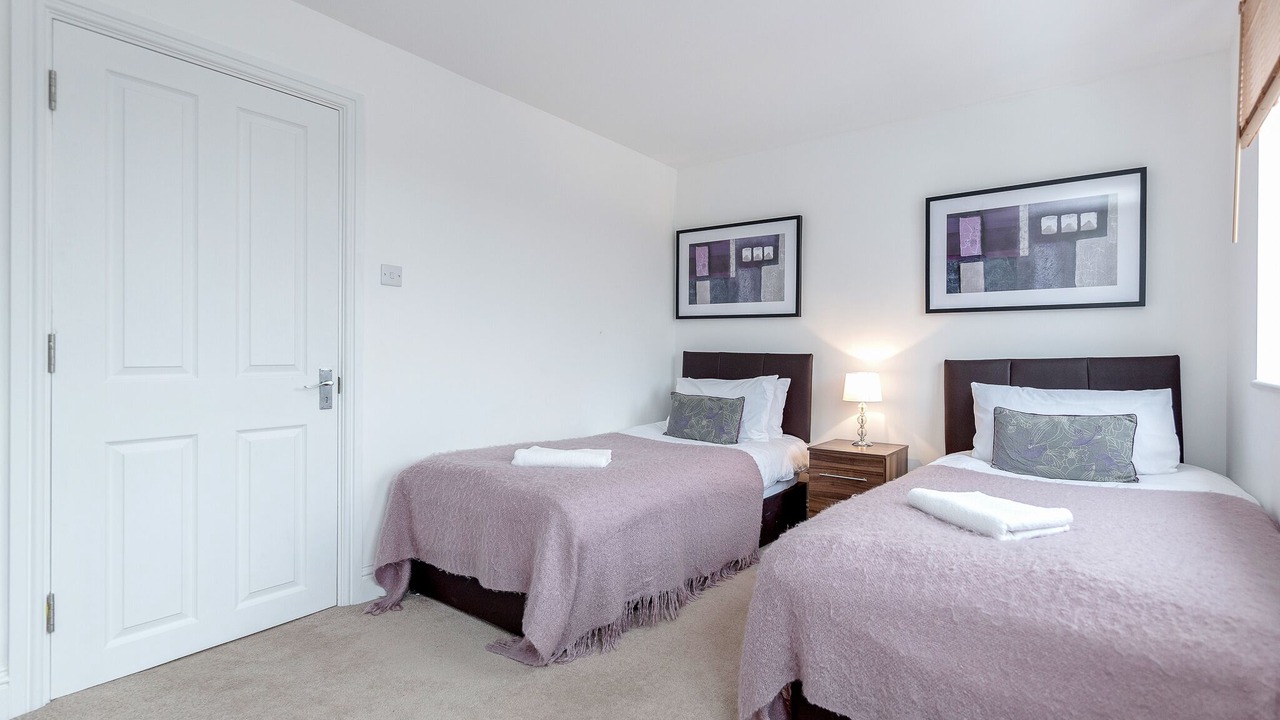 Photo of Bedroom in Yiewsley