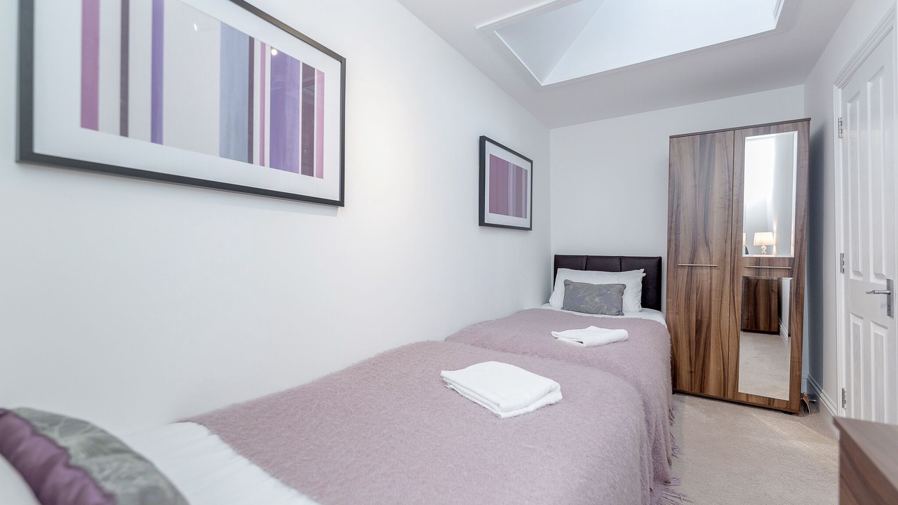 Photo of Bedroom in Yiewsley