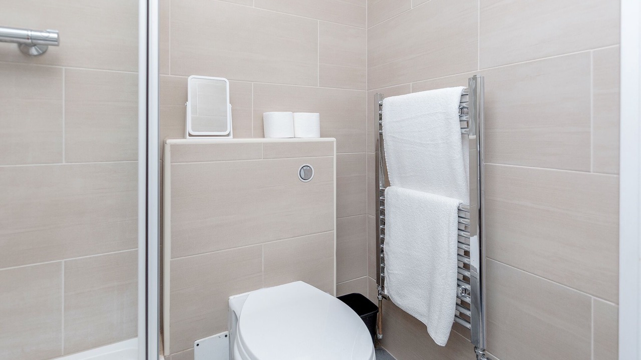 Photo of Bathroom in Yiewsley
