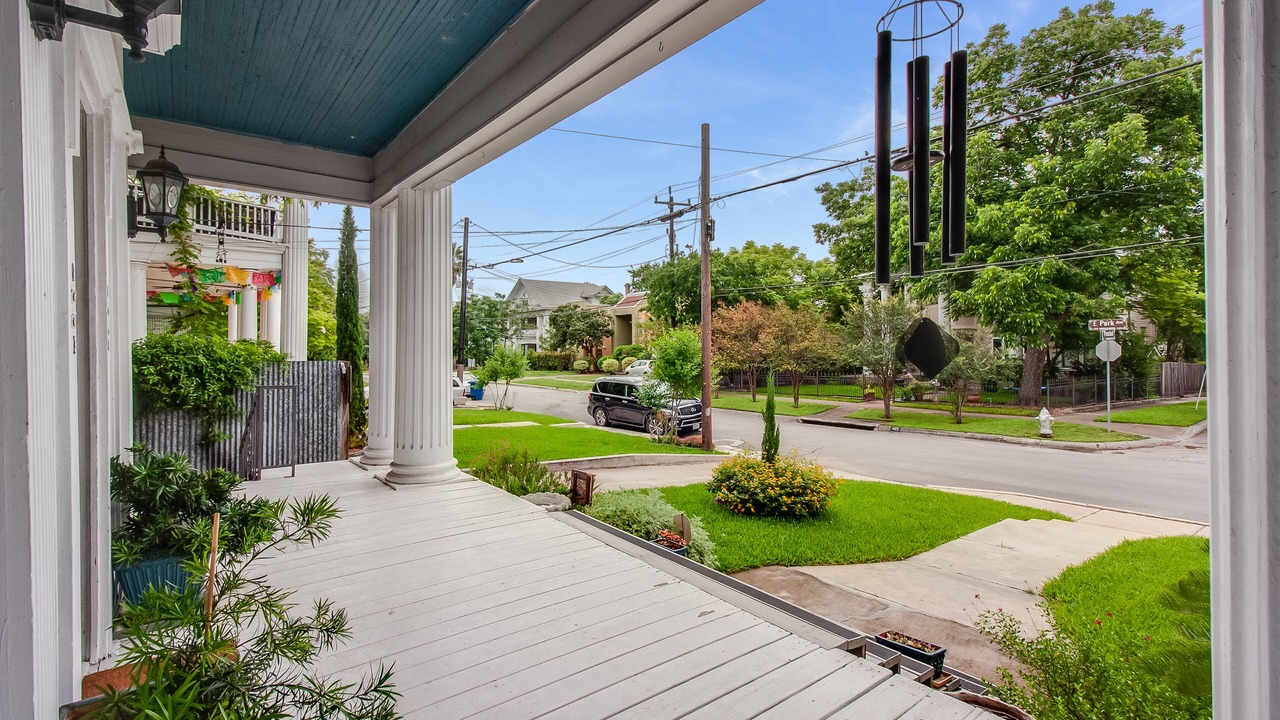 Photo of Outdoor in Tobin Hill