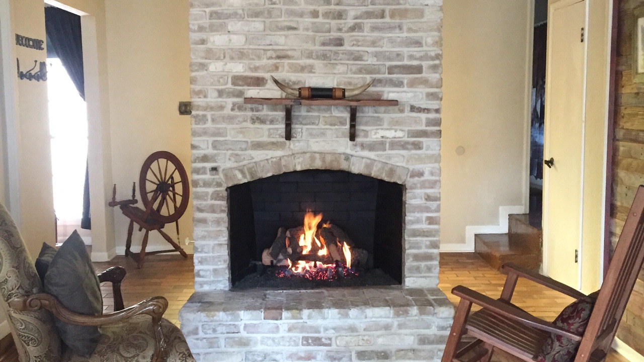 Photo of Livingroom in Vance Jackson
