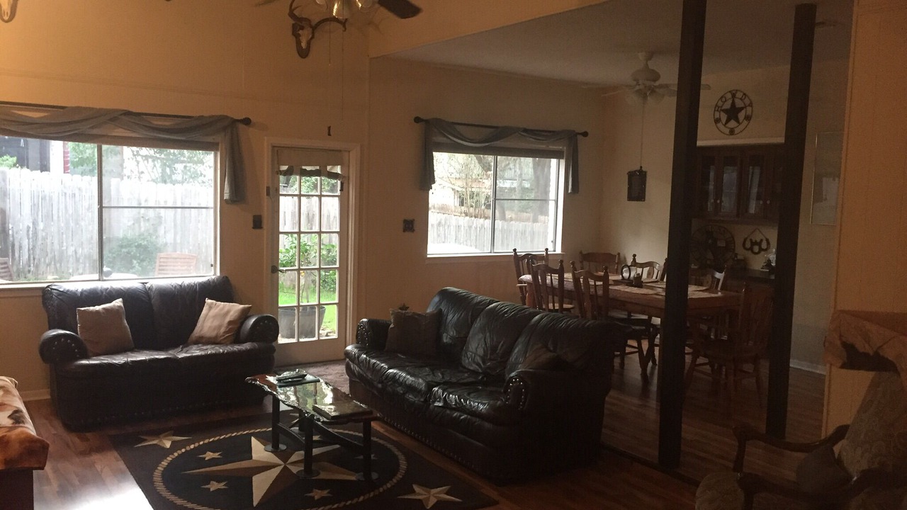 Photo of Bedroom in Vance Jackson