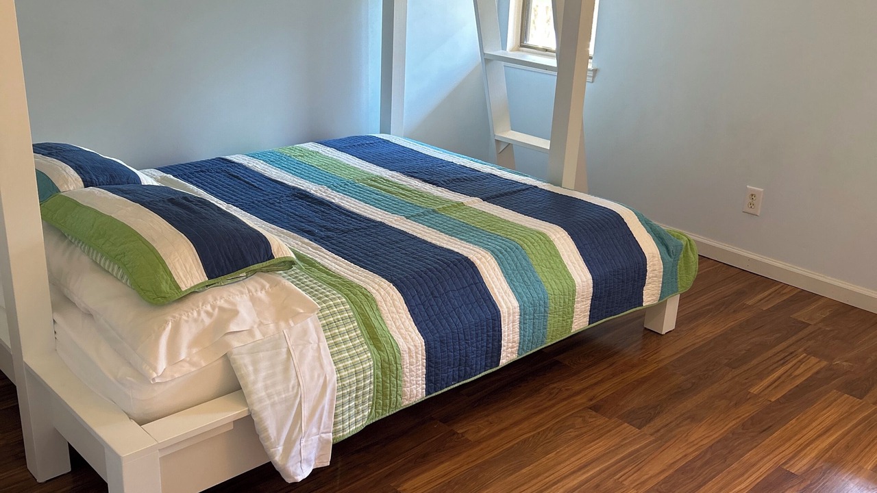 Photo of Bedroom in Pawleys Island