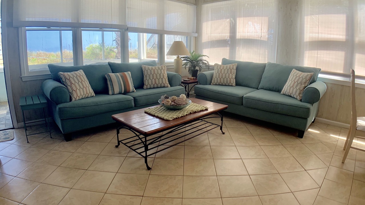 Photo of Livingroom in Surfside Beach