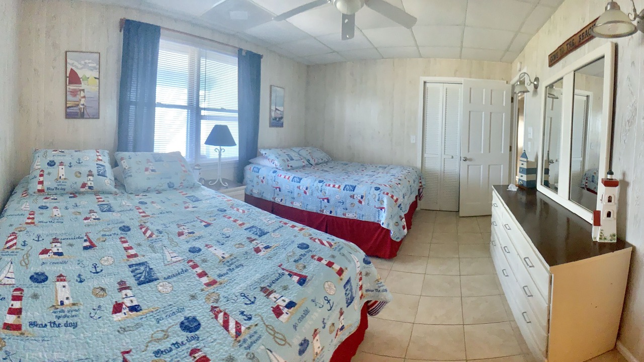 Photo of Bedroom in Surfside Beach
