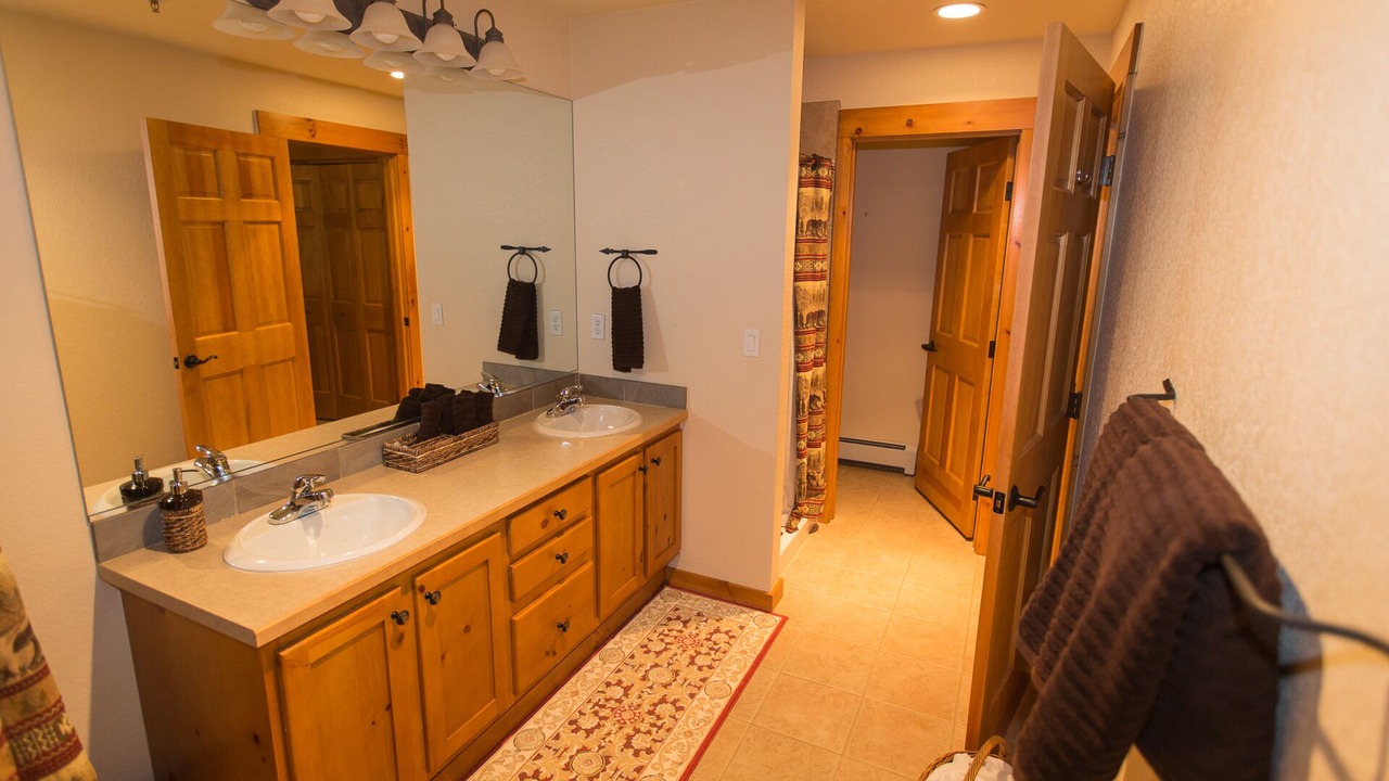 Photo of Bathroom in Keystone