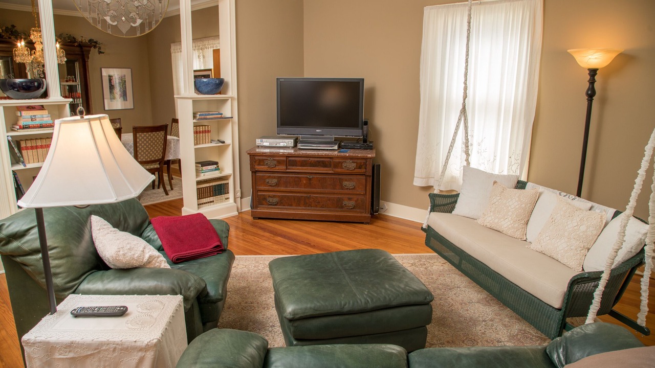 Photo of Livingroom in Fredericksburg
