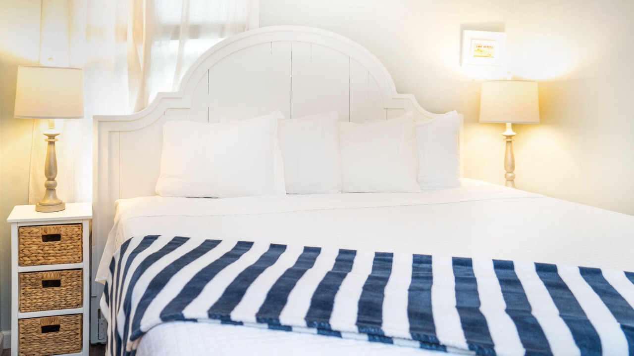 Photo of Bedroom in Williams Bay