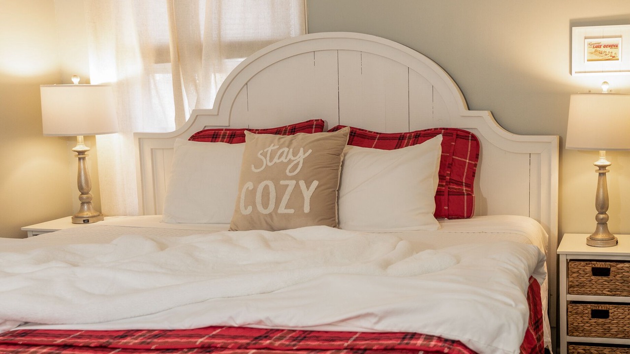 Photo of Bedroom in Williams Bay