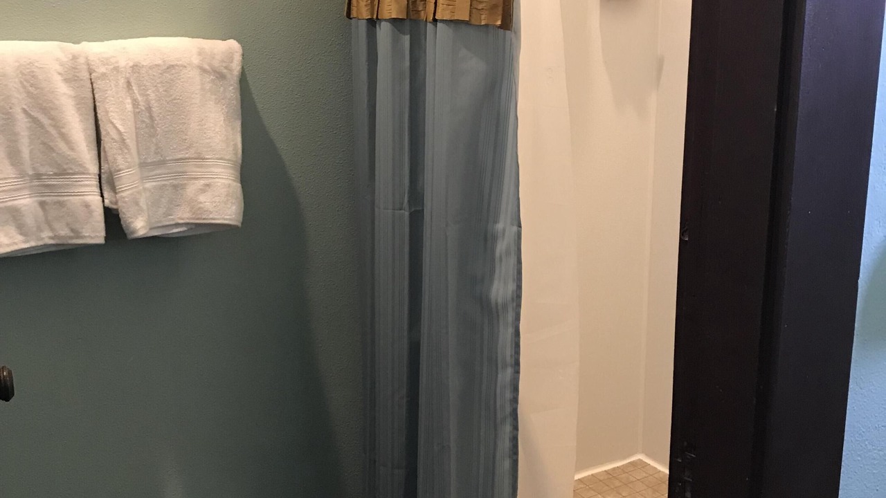 Photo of Bathroom in Comanche
