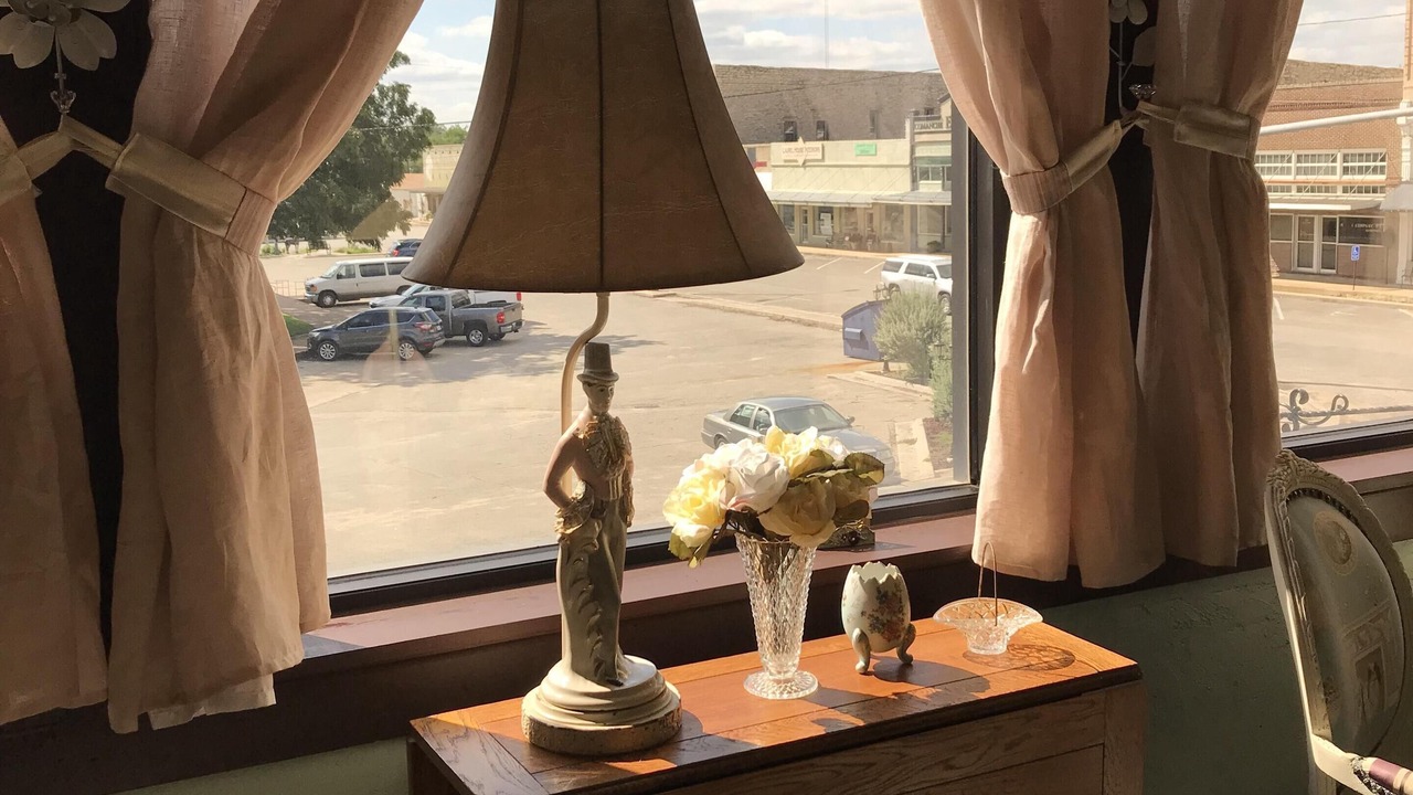 Photo of Others in Comanche