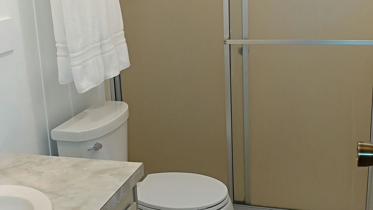 Photo of Bathroom in Ashford