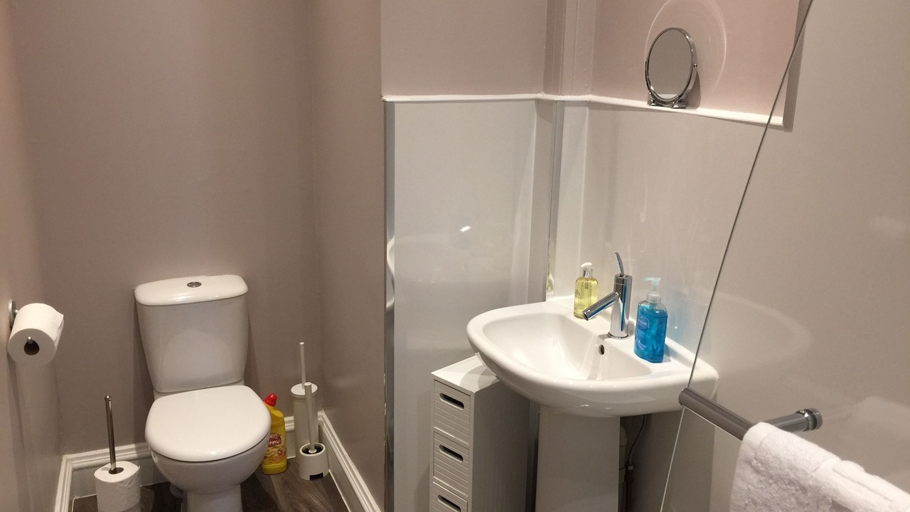 Photo of Bathroom in Partick