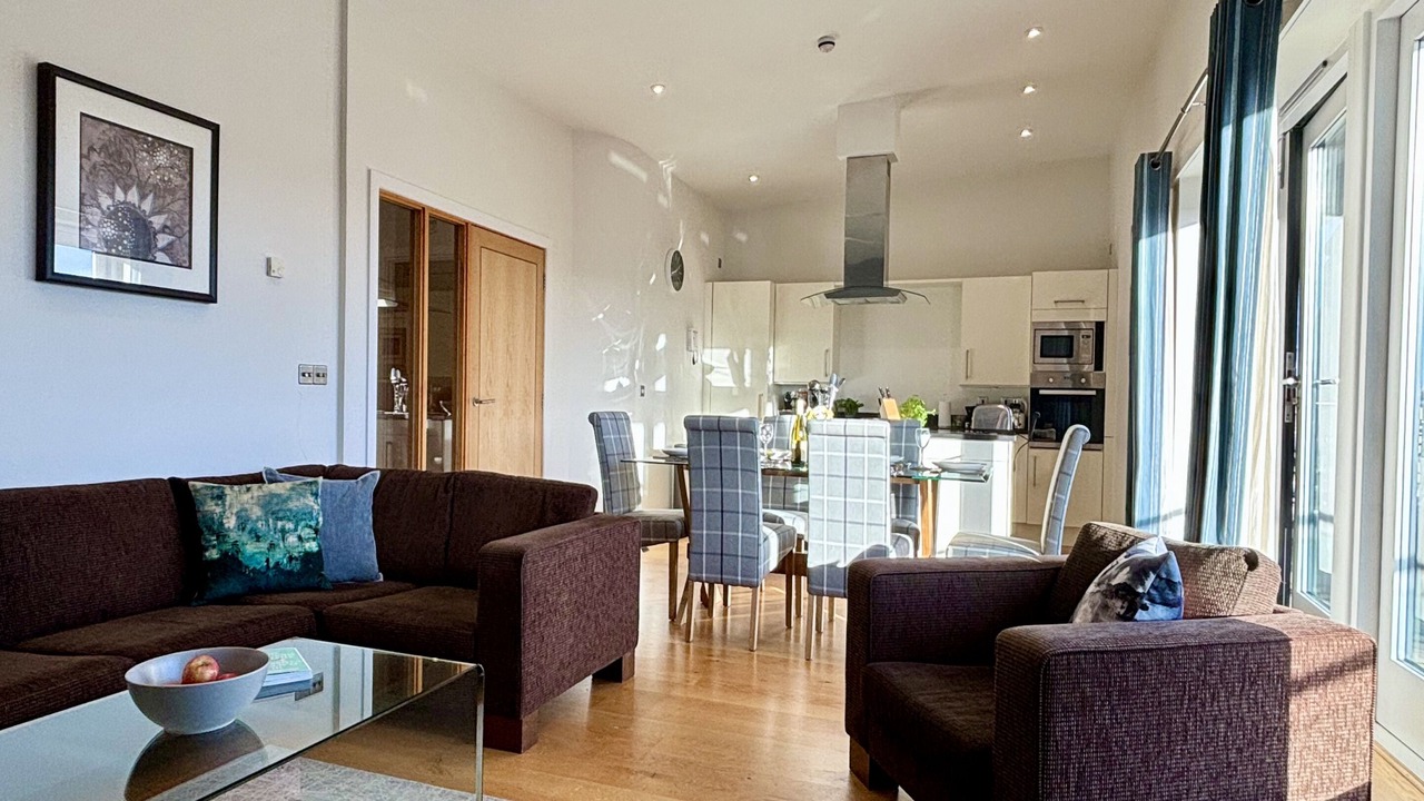 Photo of Livingroom in Cambridge