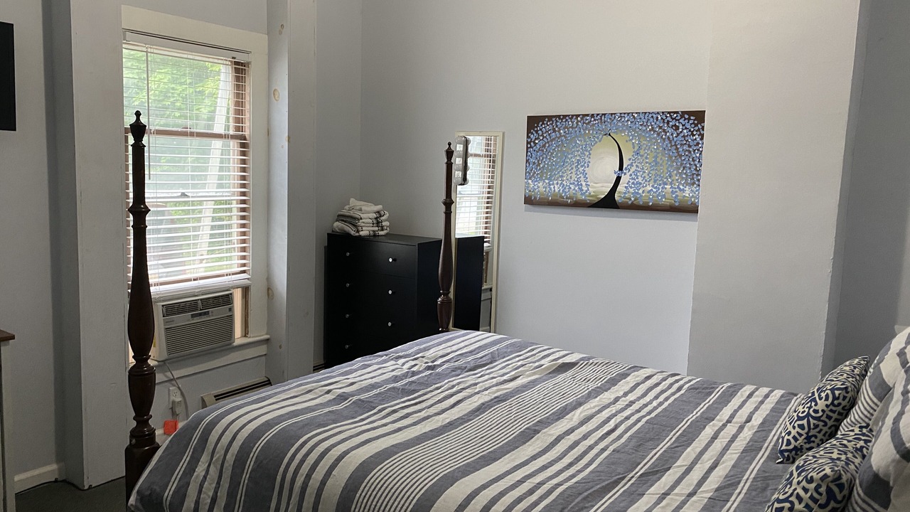 Photo of Bedroom in West End